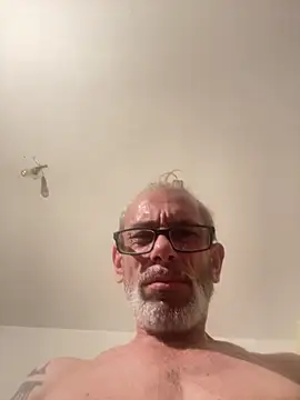 crisfootlicker: διαδικτυακό σόου στην κάμερα