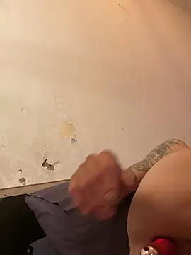 crisfootlicker Show Webcam