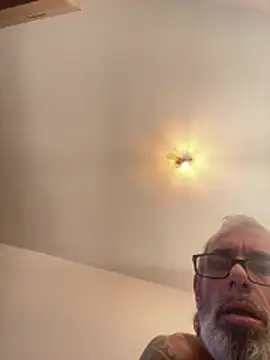 crisfootlicker Webcamshow