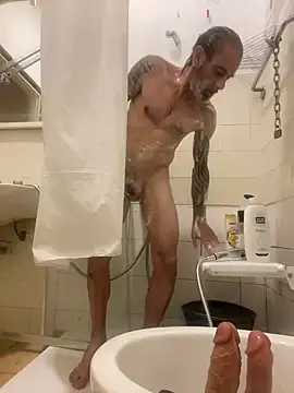 crisfootlicker's Webcam Show