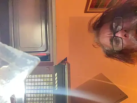 crisfootlicker Webcam show