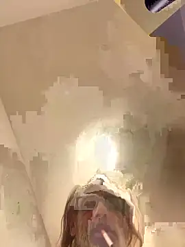 crisfootlicker's Webcam Show