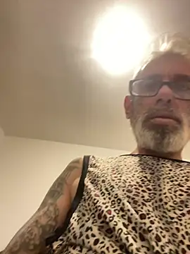 crisfootlicker Show Webcam