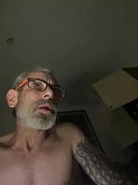 crisfootlicker Show in webcam