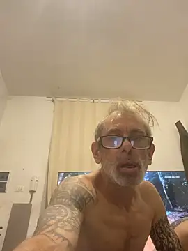 crisfootlicker Show Webcam