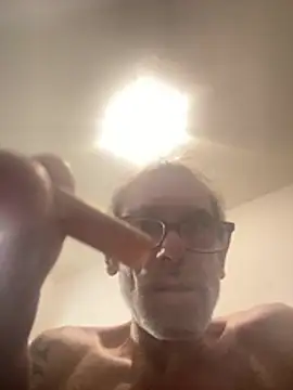 crisfootlicker's Webcam Show
