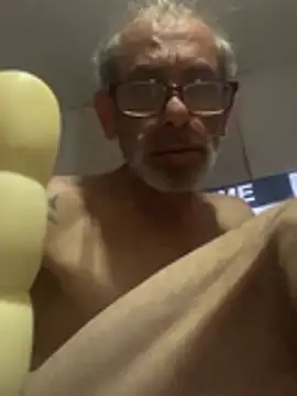 crisfootlicker Webcamshow