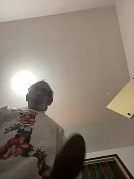 crisfootlicker Webcam Show