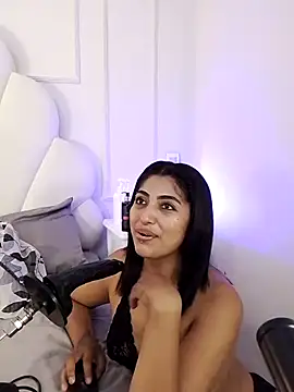 Kaylachannell élő XXX-chatje
