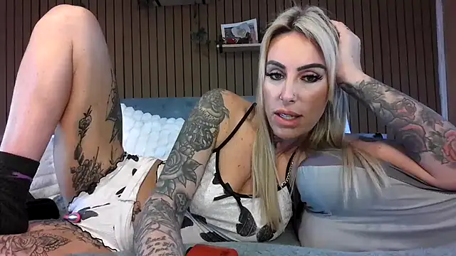 poppyinga1 – webcam-show