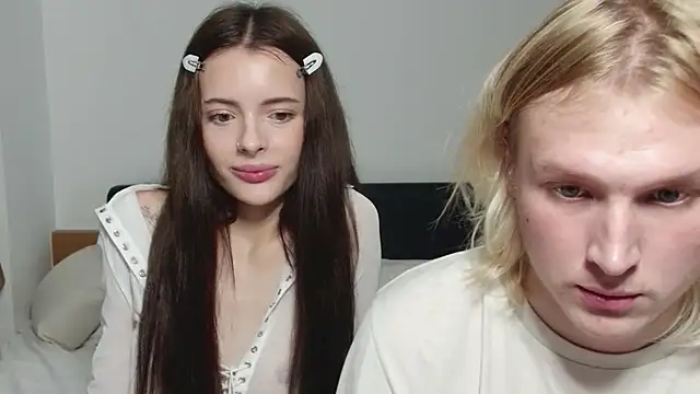 ChrisEva's Live XXX Chat