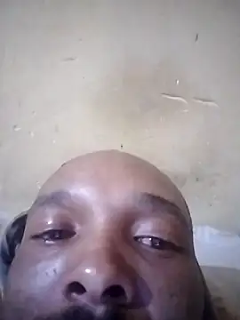sseexxyyboy live XXX chat