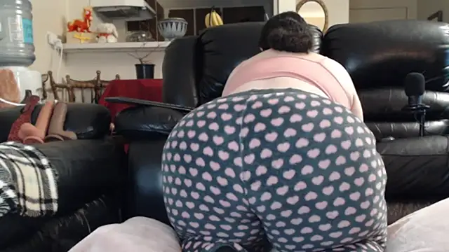 Juicy_Julie469 在線直播表演