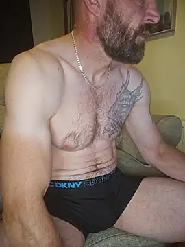 Andrewjames8391 Show in webcam