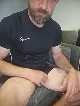 Andrewjames8391 在線直播表演