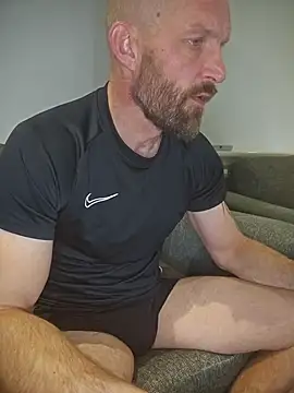 Andrewjames8391's Webcam Show