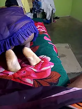 BabyHansi Adlı Modelin Web Kamerası Şovu