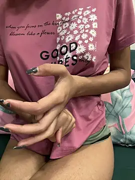 naughty_rimmi Live XXX-Chat