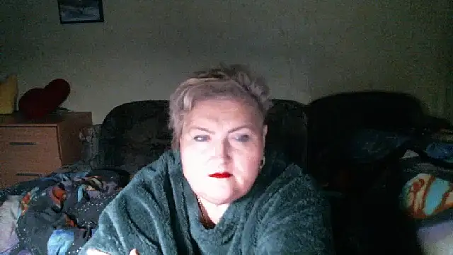 Lana555: δωμάτιο απευθείας συνομιλίας