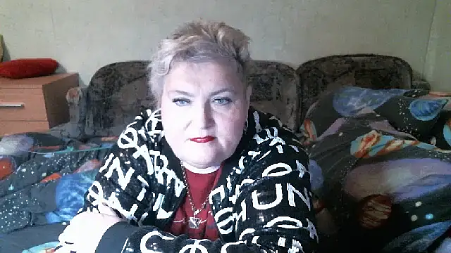 Lana555's Live Chat Room