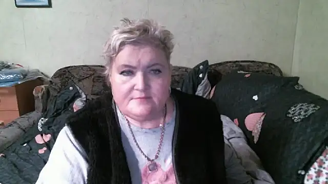 غرفة دردشة Lana555 المباشرة