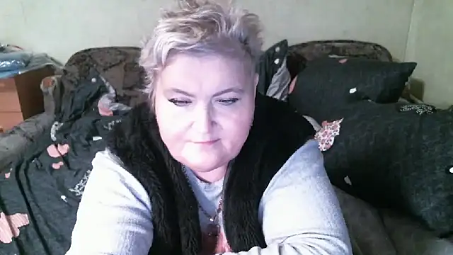 غرفة دردشة Lana555 المباشرة