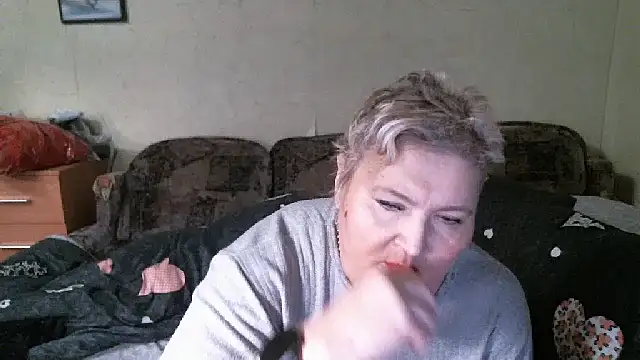 Lana555 在線直播表演