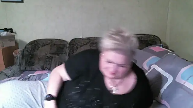 Lana555 Show in webcam