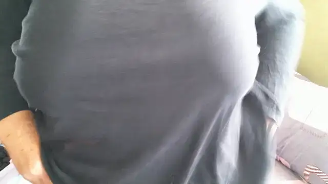 Lana555's Live XXX Chat