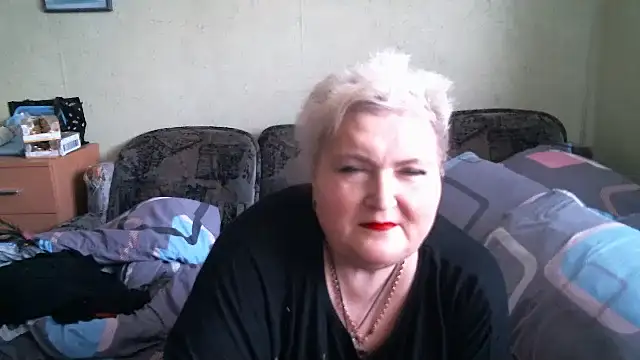 Lana555: онлайн-секс-чат