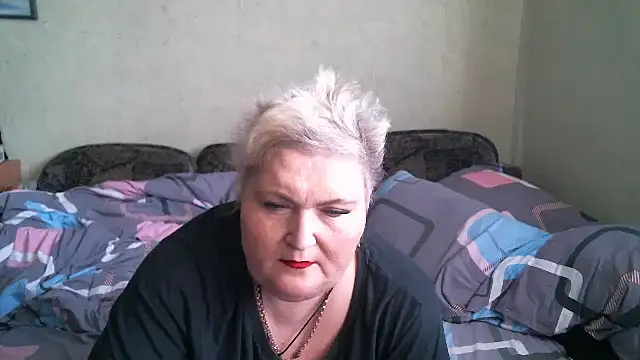 Lana555 现场XXX聊天