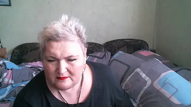 Lana555's Live XXX Chat