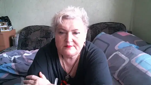 Lana555 Adlı Modelin Canlı XXX Sohbeti