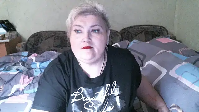 XXX chat uživo modela Lana555