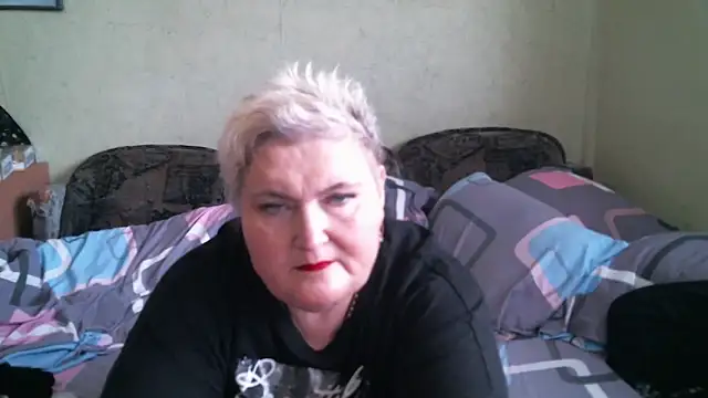 Lana555 现场XXX聊天