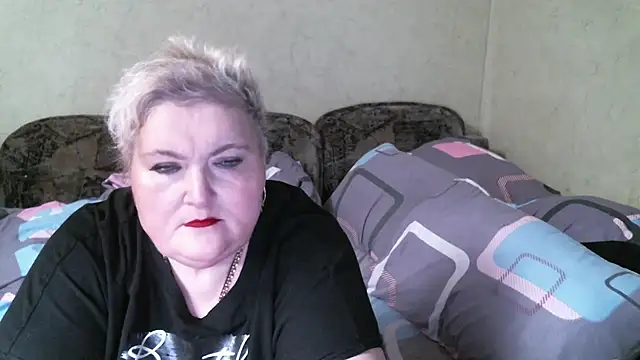 Lana555 Adlı Modelin Canlı XXX Sohbeti