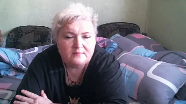 Lana555's Live Chat Room