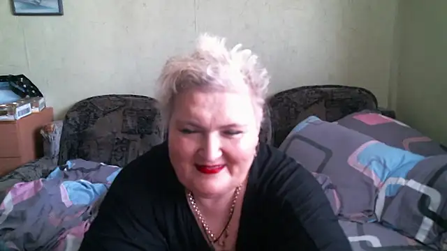 Lana555's Live XXX Chat