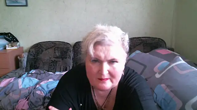 Pokazy przed kamerką – Lana555