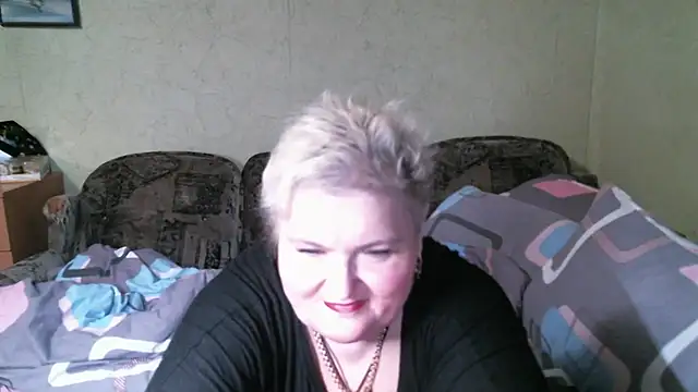 Lana555's Live XXX Chat