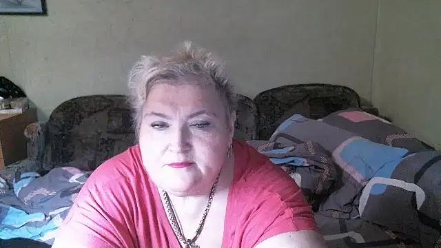 Lana555 Adlı Modelin Canlı Sohbet Odası
