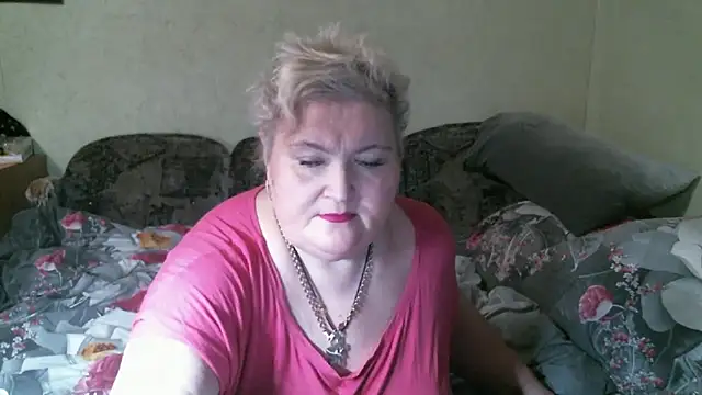 Lana555 Show in webcam