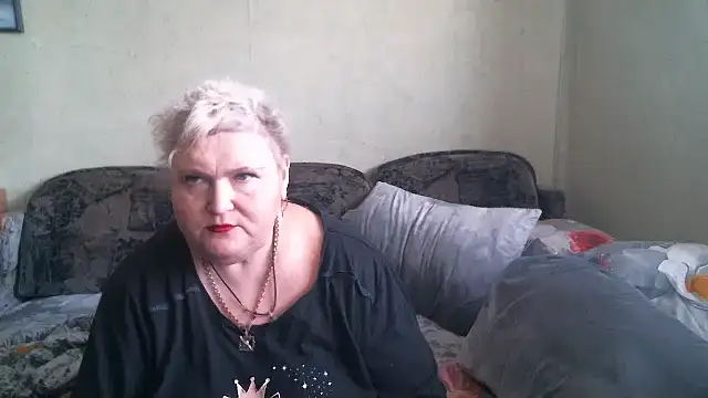 Lana555 – Naživo chatovacia miestnosť