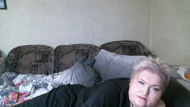 Lana555's Live XXX Chat