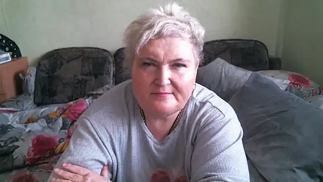 Lana555: απευθείας συνομιλία ΧΧΧ