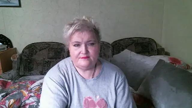 Lana555: онлайн-секс-чат