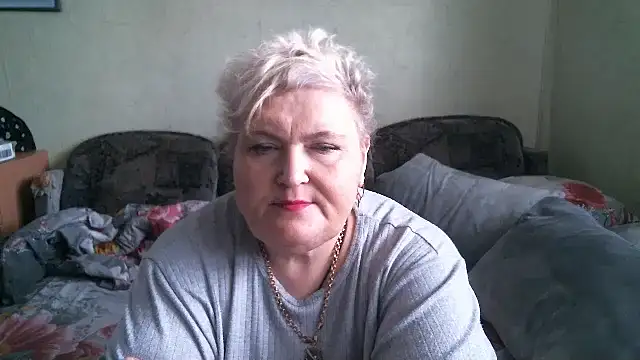 Lana555 Adlı Modelin Canlı XXX Sohbeti