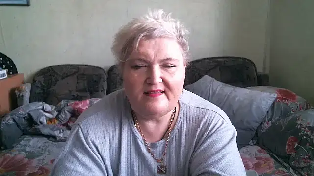 Pokój czatu na żywo – Lana555