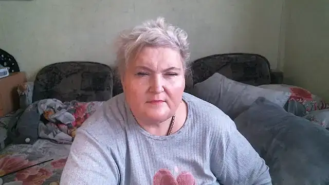 Lana555's Webcam Show