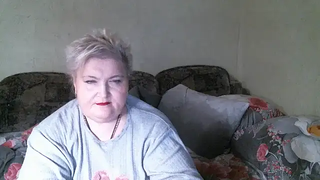 צ'אט XXX בשידור חי של Lana555